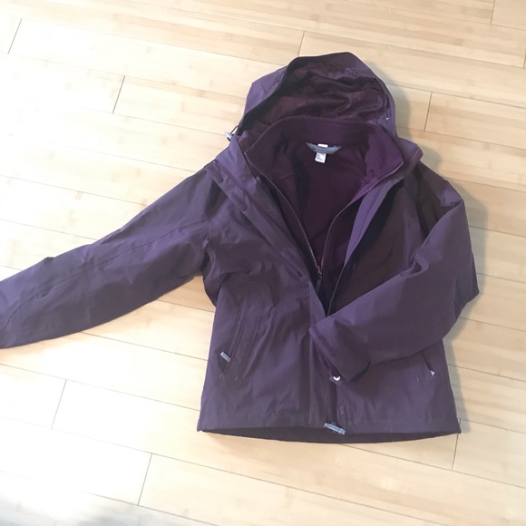 Performance jacket -water resistant EUC☔️ - Picture 5 of 6